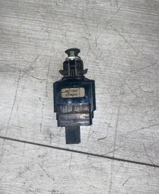 Volvo V70 Brake pedal sensor switch 8622064 03W342
