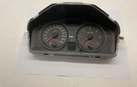 Speedometer (instrument cluster)