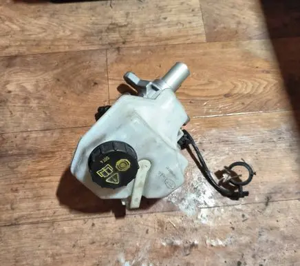 Jaguar E-Pace Master brake cylinder 03350885631