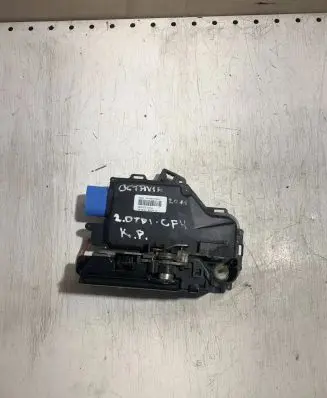 Skoda Octavia Mk2 (1Z) Front door lock 3D1837015AP