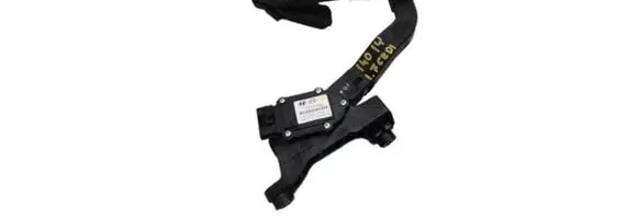 Hyundai i40 Accelerator throttle pedal 32726-3Z000