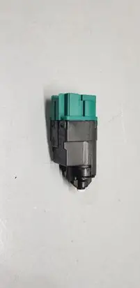 Renault Arkana Brake pedal sensor switch 253203383R