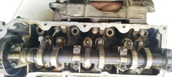 Jeep Cherokee Camshaft 