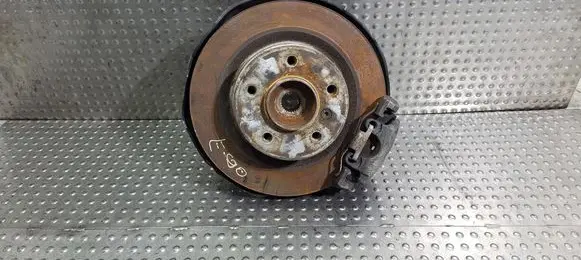 BMW 1 E82 E88 Rear wheel hub 6761579