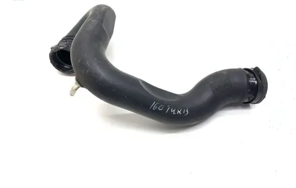 Jaguar XE Intercooler hose/pipe GX736F073BD