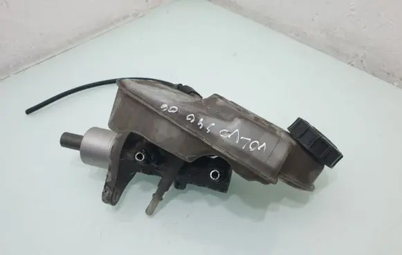 Volvo S40 Master brake cylinder 03350886561