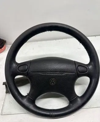 Volkswagen Sharan Steering wheel