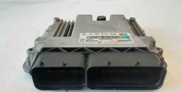 Opel Insignia A Engine control unit/module E9155573330 0281015149