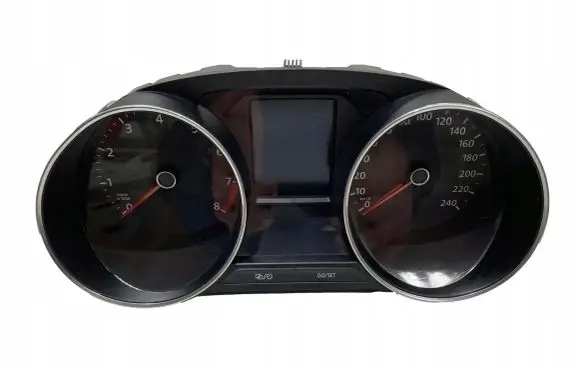 Volkswagen Polo V 6R Speedometer (instrument cluster) 3V0920751