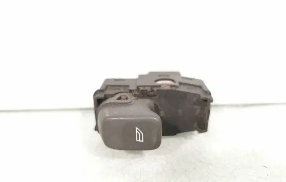 Volvo S80 Electric window control switch 9476696