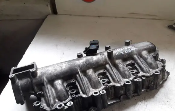 Opel Signum Intake manifold 26570304