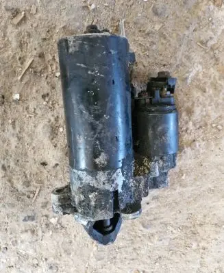 Volkswagen PASSAT B5.5 Starter motor