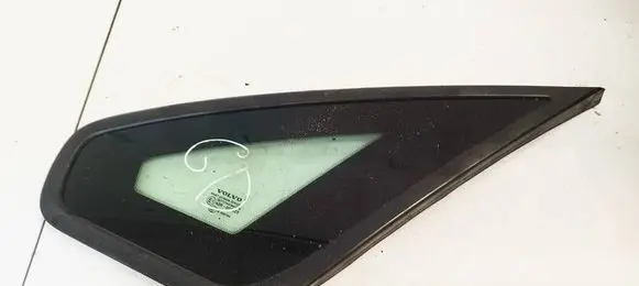 Volvo S40 Rear side window AS2