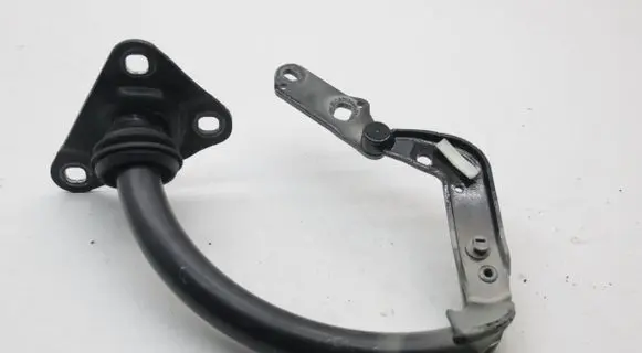 BMW 7 E65 E66 Tailgate/trunk/boot hinge 8240339