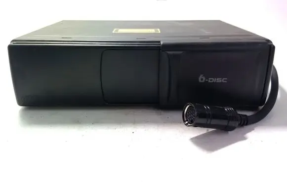 Audi A6 S6 C5 4B CD/DVD changer 