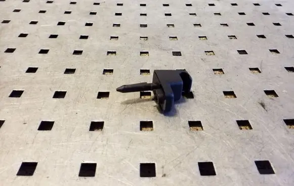 Sun visor clip/hook/bracket