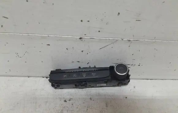 Ford Focus Multifunctional control switch/knob NX7T18K811AMD