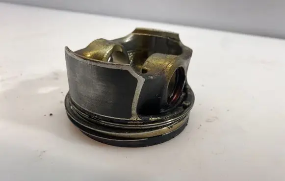 Audi A4 S4 B8 8K Piston 