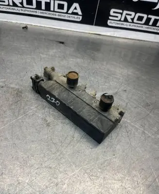 Mercedes-Benz S W220 Air suspension valve block A2203200258