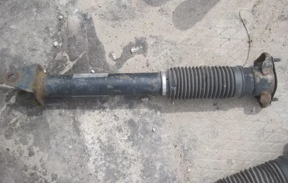 Mercedes-Benz ML W166 Rear shock absorber/damper A1663261500
