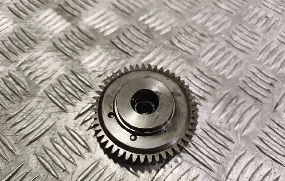 Mercedes-Benz E W212 Camshaft pulley/ VANOS A6510301813 A6510340305