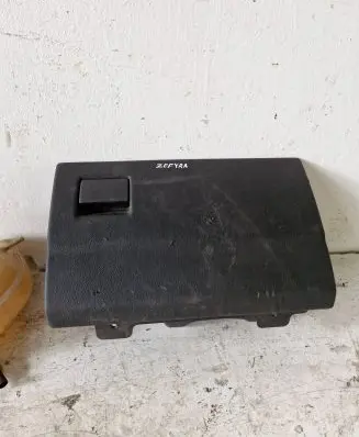 Opel Zafira A Glove box
