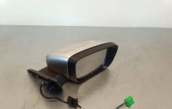 Volvo XC60 Front door electric wing mirror 31352104 Z9020458