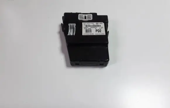 Toyota Yaris Light module LCM 9548028200