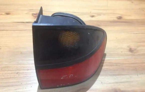 Renault Laguna I Rear/tail lights