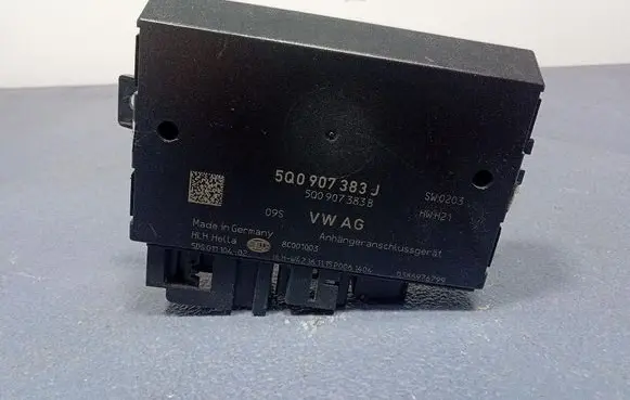 Volkswagen PASSAT CC Other control units/modules 5Q0907383J
