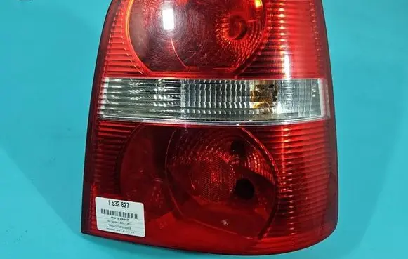 Volkswagen Touran I Rear/tail lights IMPRK1532827