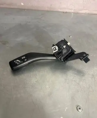 Volkswagen Caddy Indicator stalk 1k0953513e ANP80H012C 80E0325B