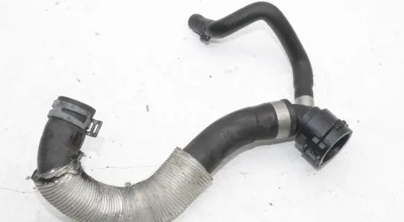 Audi Q3 8U Engine coolant pipe/hose