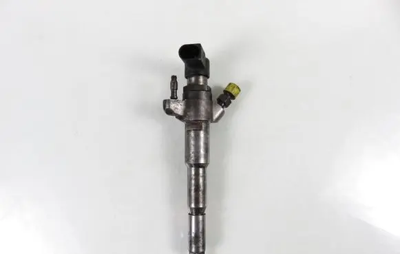 Renault Master III Fuel injector HMLGT5164R 166000372R