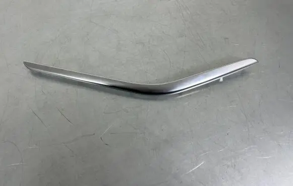 Mercedes-Benz CLA C117 X117 W117 Other front door trim element A1767200922