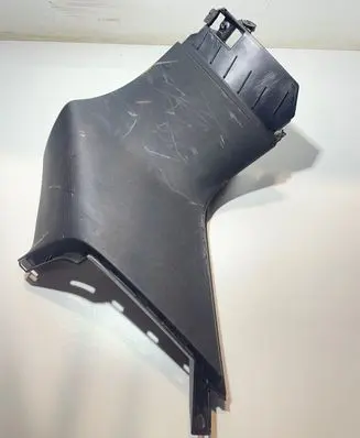 (D)pillar trim (top)