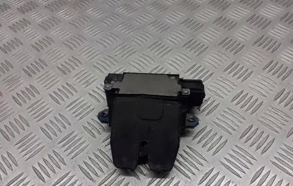 Ford Focus Tailgate exterior lock 