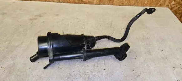 Opel Astra J Oil breather separator 55575980