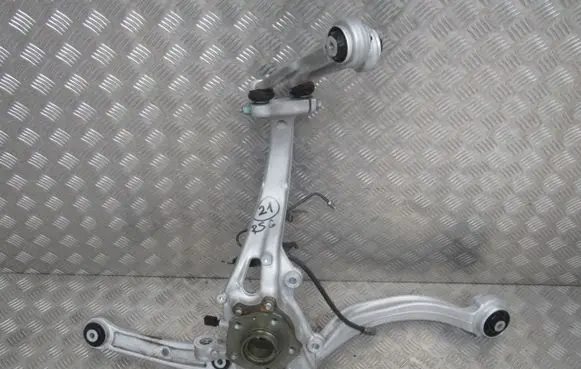 Audi RS6 C7 Front wheel hub spindle knuckle 