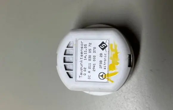Mercedes-Benz C W203 Interior temperature sensor A2118300572 2941000378