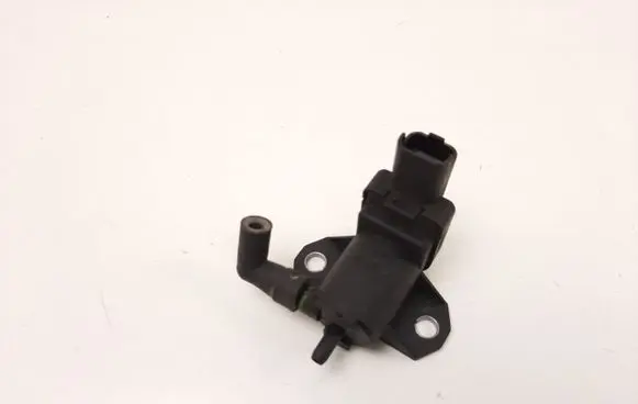 Ford Focus Vacuum valve 9688124580