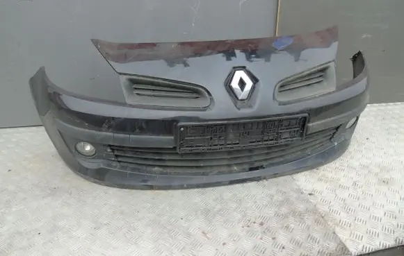 Renault Clio III Front bumper