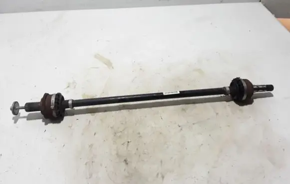 Volvo S90, V90 Rear driveshaft 31430417