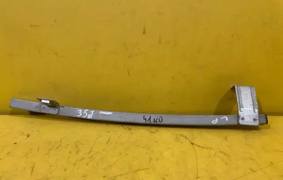 Opel Zafira C Front door windshield rail 20892432