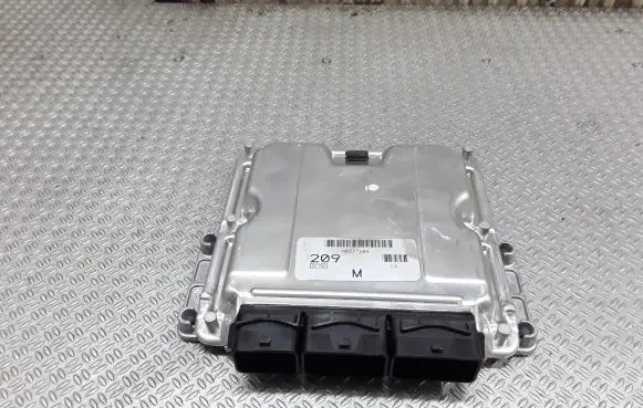 Mitsubishi Space Star Engine control unit/module 0281011104