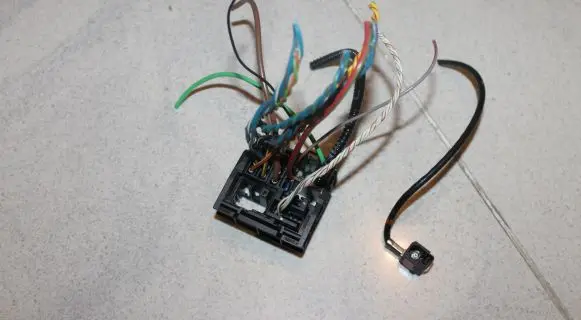 BMW 3 E90 E91 Sound system wiring loom 9242501 1394046