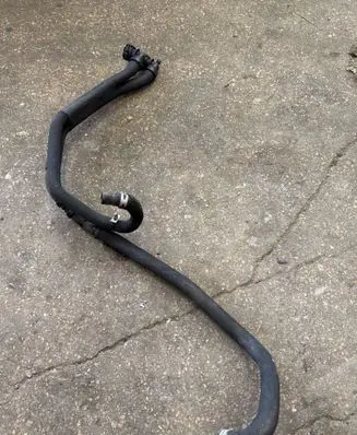 Renault Master III Engine coolant pipe/hose