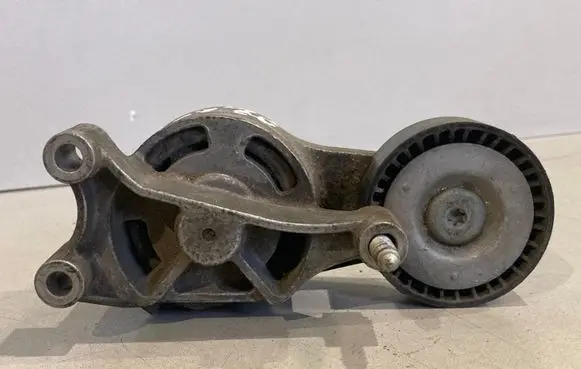 Audi A3 S3 A3 Sportback 8P Generator/alternator belt tensioner 06F903315