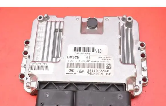 KIA Sportage Engine control unit/module ECU 39113-27345
