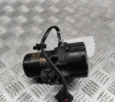 Mercedes-Benz GLE W167 Vacuum pump A0004306132 A000430613200